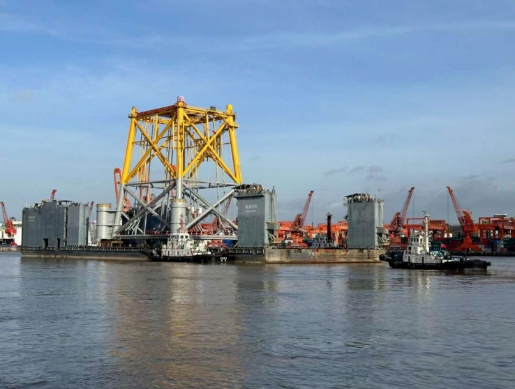 助力千瓦級海上風電項目建設(shè)|公司承建中廣核惠州港口10+1導管架項目完工